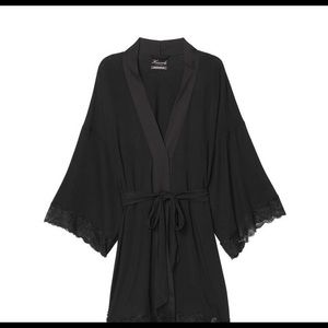 Kimono black robe M/L with tags